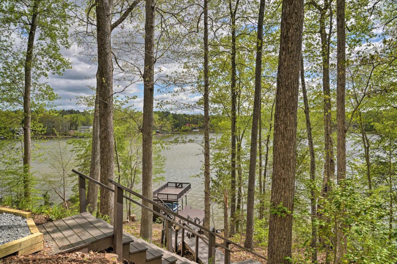 Waterfront Cottage With Boat Dock And 3 Decks! Bracey Εξωτερικό φωτογραφία